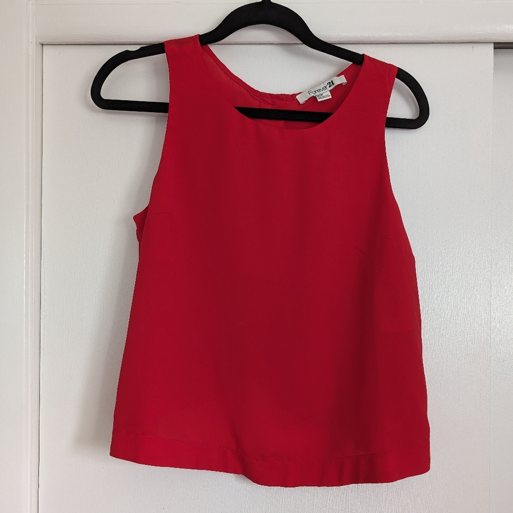 Forever 21 Red Crop with Buttons Size M